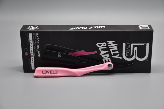 L3VEL3 Milly Clutch Rasiermesser Pink Schwarz